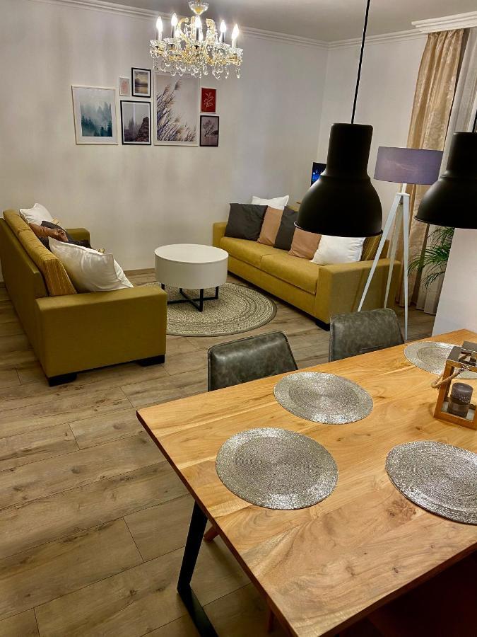 Home Sweet Apartment Xl Bük Esterno foto
